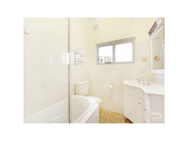 14 Lakeside Avenue, Monterey NSW 2217