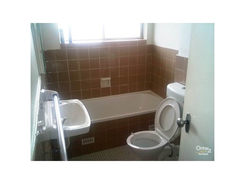 15/20 Barber Avenue, Eastlakes NSW 2018