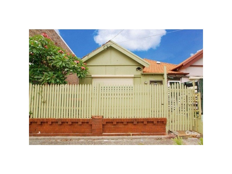 30 Maloney Street, Eastlakes NSW 2018