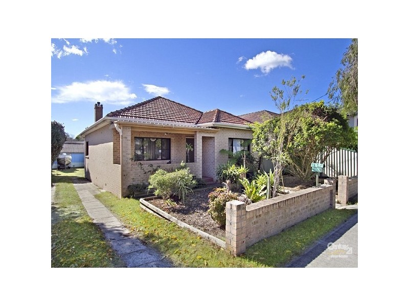 25 Hume Street, Chifley NSW 2036