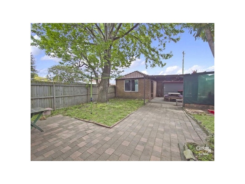 23 Frogmore Street, Mascot NSW 2020