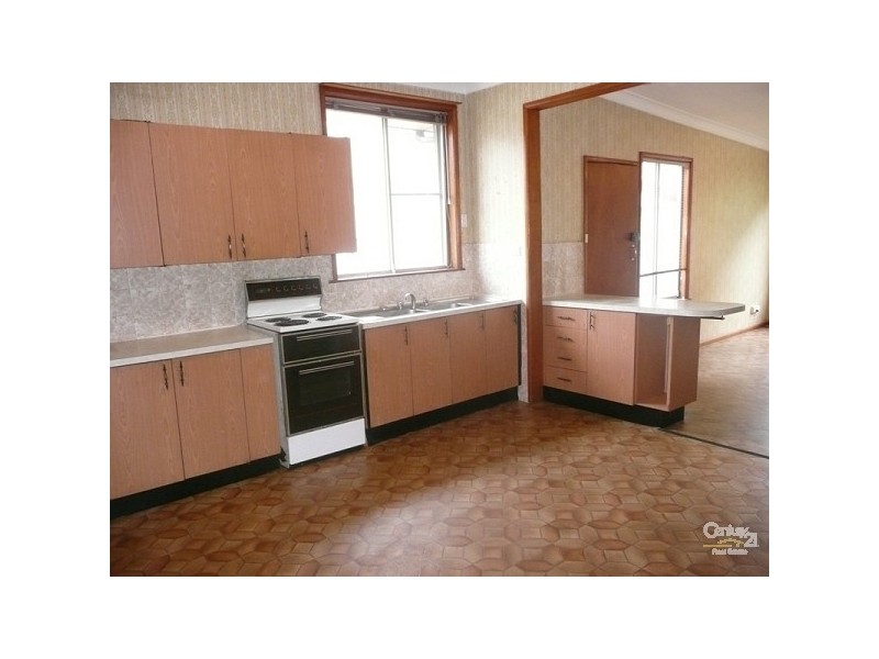 25 Forrest Street, Chifley NSW 2036