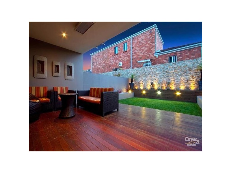 9B Henley Street, Rosebery NSW 2018