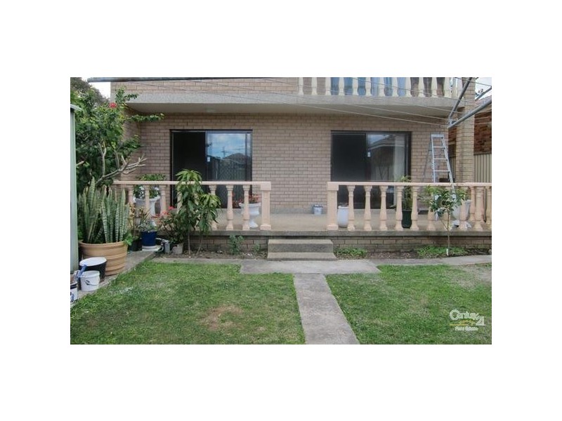 13 Malcolm Street, Mascot NSW 2020