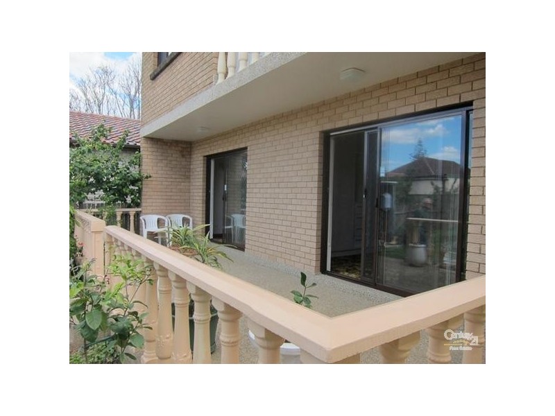 13 Malcolm Street, Mascot NSW 2020