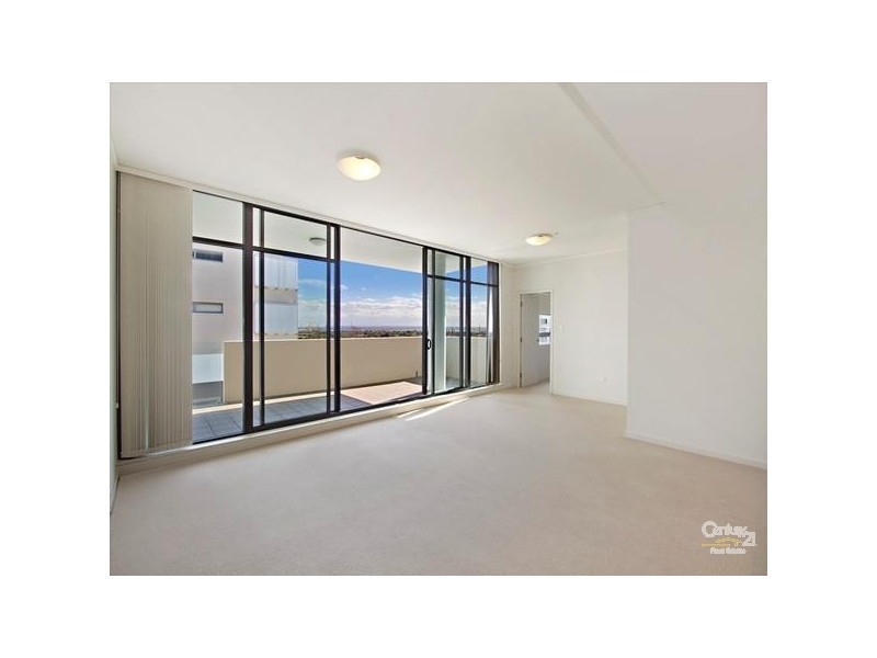 710/1 Bruce Bennets Place, Maroubra NSW 2035