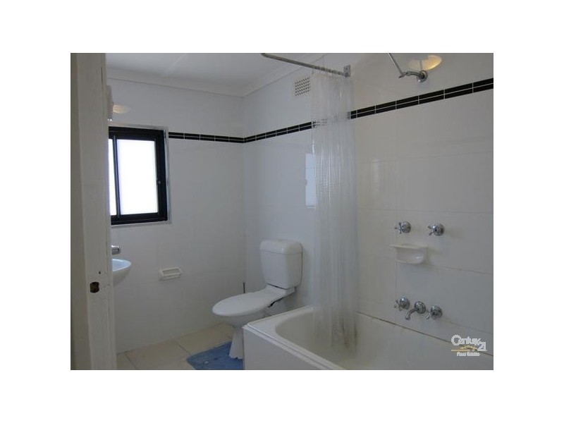 5 Yarra Road, Phillip Bay NSW 2036