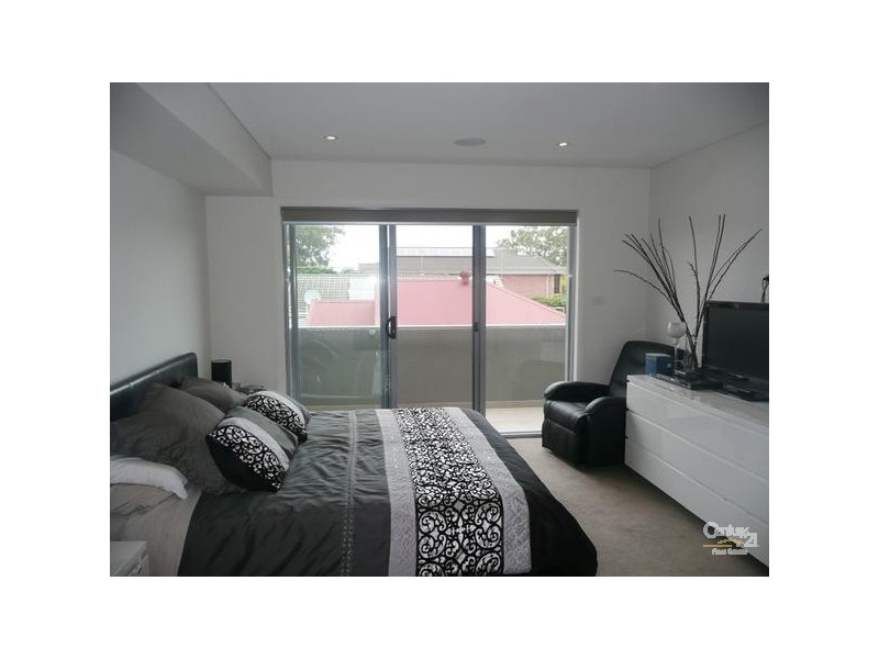 31 Coward Street, Mascot NSW 2020