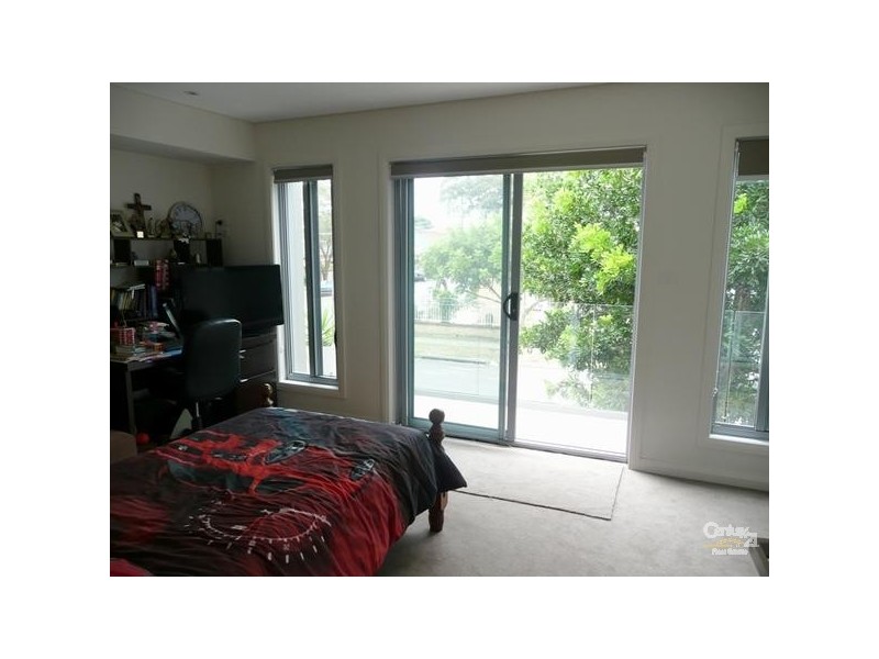 31 Coward Street, Mascot NSW 2020