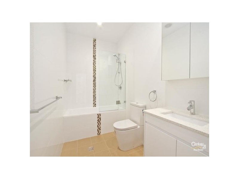 4 Collins Street, Beaconsfield NSW 2015