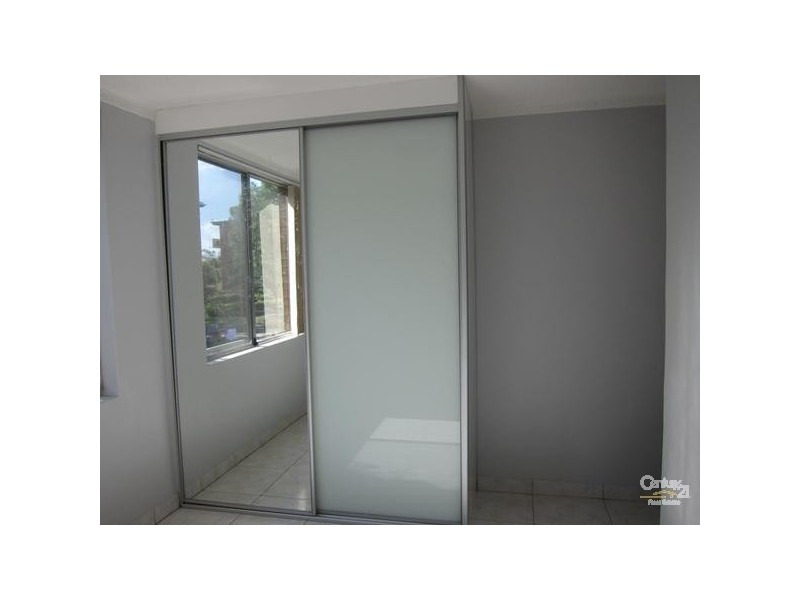 1/6 Grace Campbell Crescent, Hillsdale NSW 2036