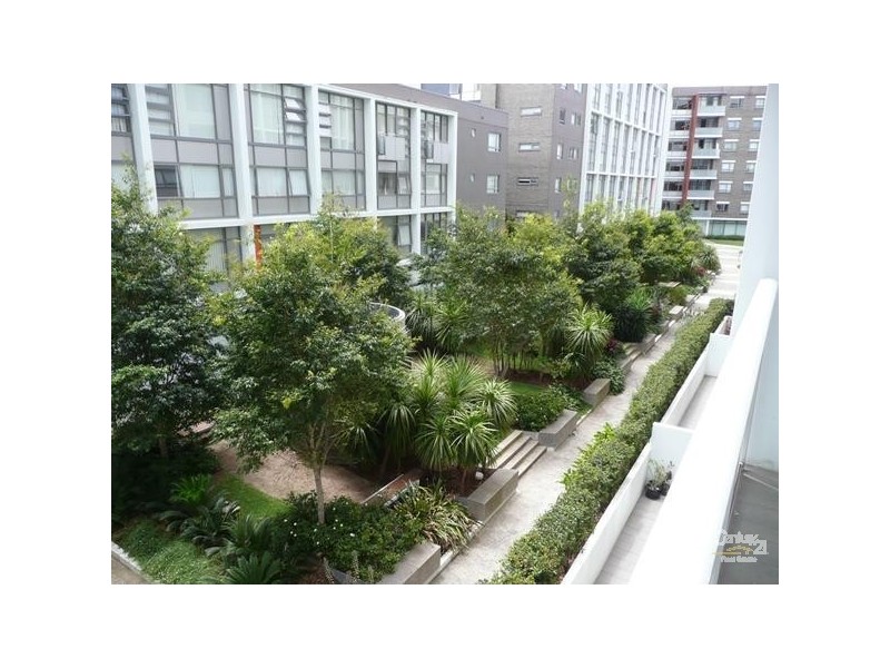 312/1 Bruce Bennets Place, Maroubra NSW 2035