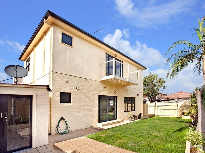 2 Broadbent Street, Kingsford NSW 2032