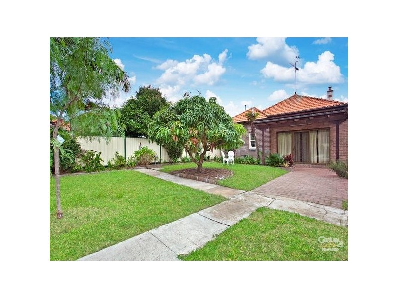 41 Day Avenue, Kensington NSW 2033