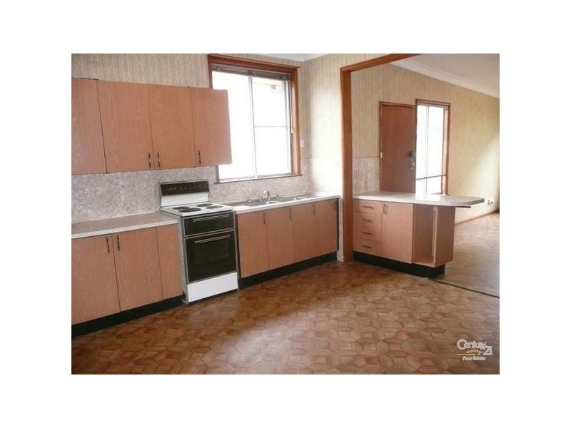 25 Forrest Street, Chifley NSW 2036