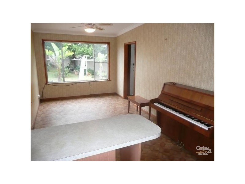 25 Forrest Street, Chifley NSW 2036