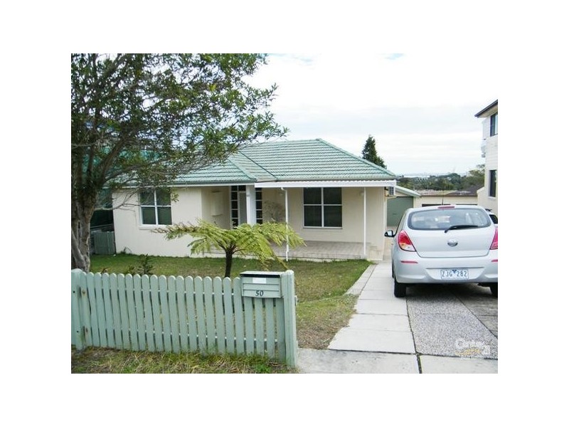 50 Lassiter Avenue, Chifley NSW 2036