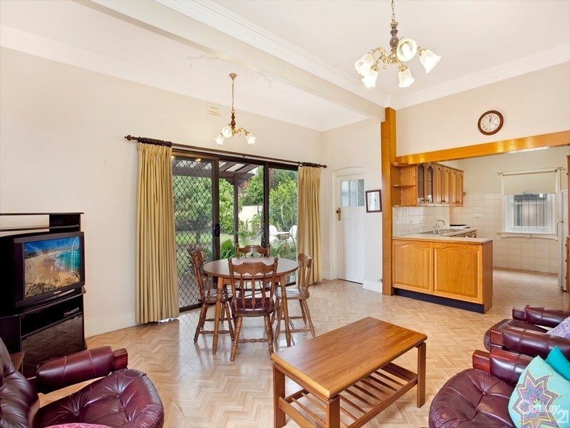 41 Day Avenue, Kensington NSW 2033