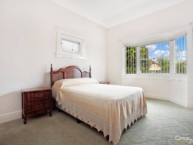 41 Day Avenue, Kensington NSW 2033