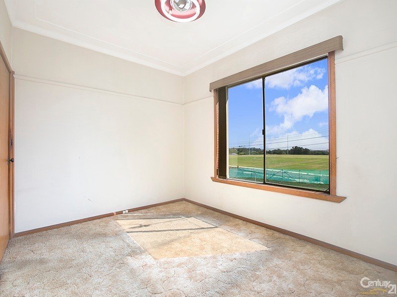 45 Hastings Avenue, Chifley NSW 2036