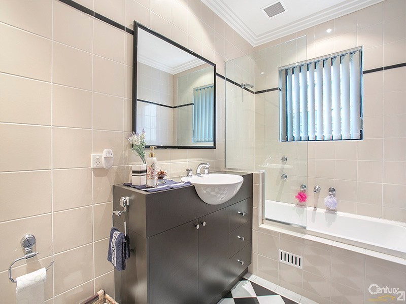 2/36 Folkestone Parade, Botany NSW 2019