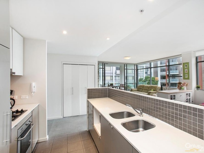 407/1 Bruce Bennets Place, Maroubra NSW 2035