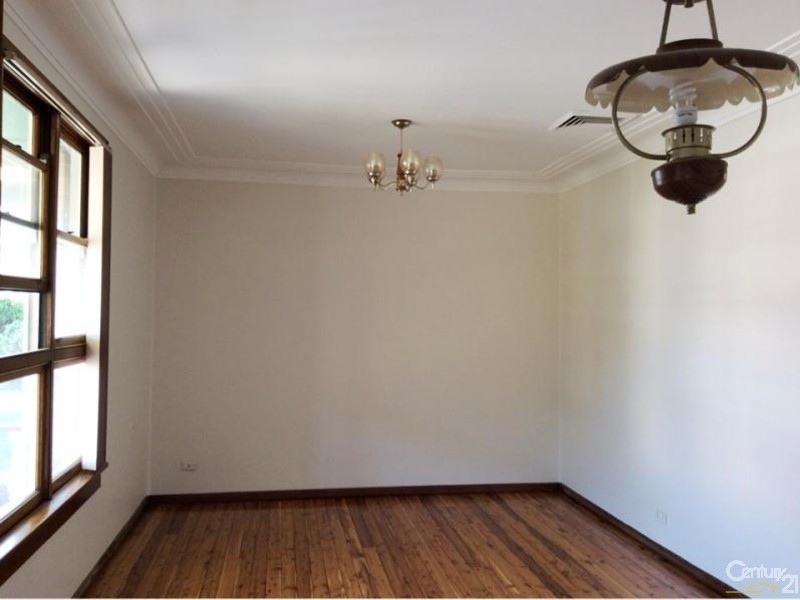 37 Mawson Parade, Chifley NSW 2036
