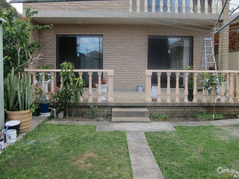 13 Malcolm Street, Mascot NSW 2020