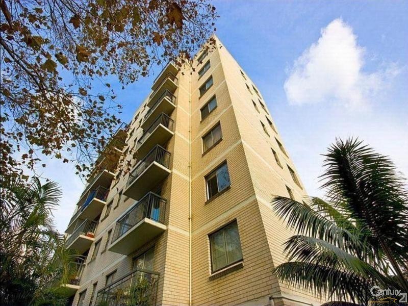 15/679 Bourke Street, Surry Hills NSW 2010