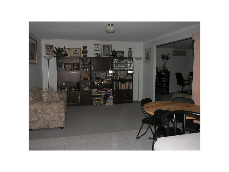 Wattle Grove NSW 2173