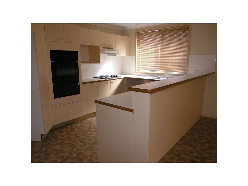 Wattle Grove NSW 2173