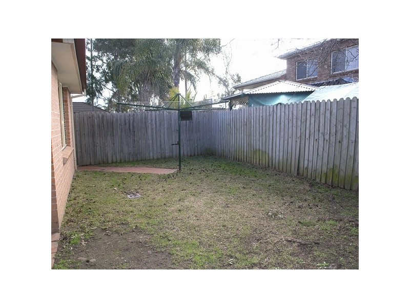 Wattle Grove NSW 2173
