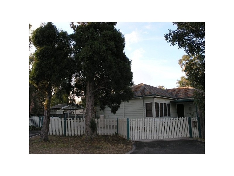 Wattle Grove NSW 2173