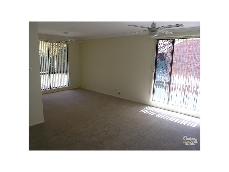 Wattle Grove NSW 2173