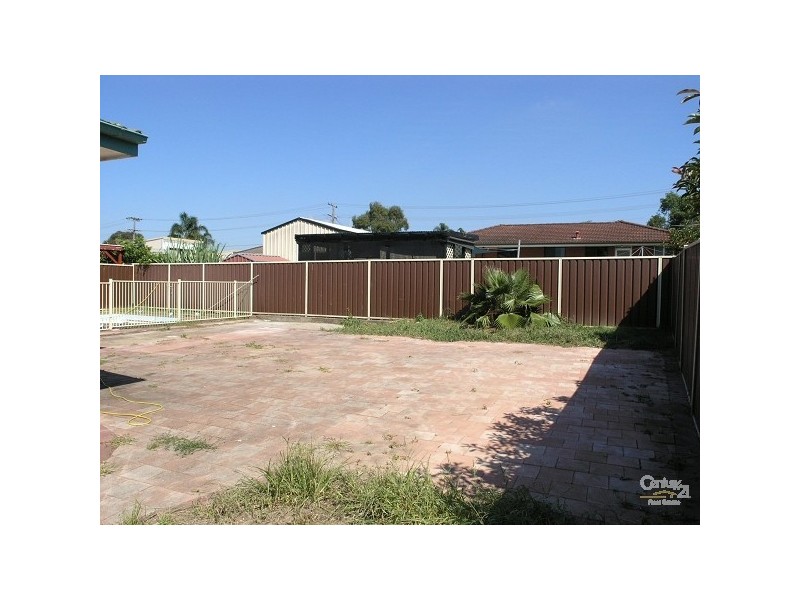 11 Paine Avenue, Moorebank NSW 2170