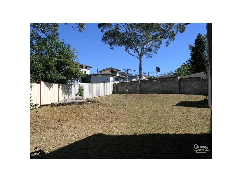 8 Ann Crescent, Mount Pritchard NSW 2170