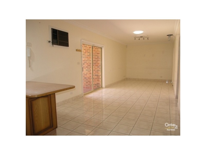3 Pacific Palms Circuit, Hoxton Park NSW 2171