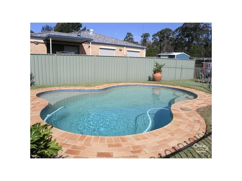 Wattle Grove NSW 2173