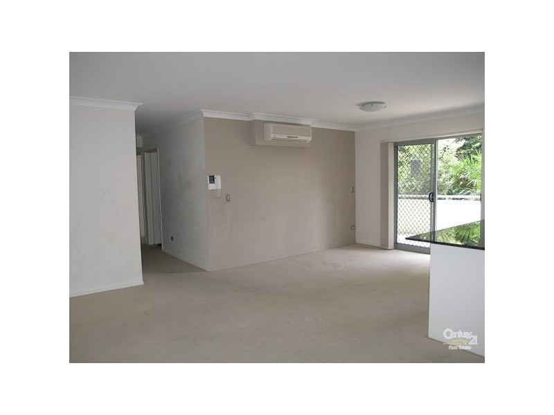 3/4-6 Lachlan Street, Liverpool NSW 2170