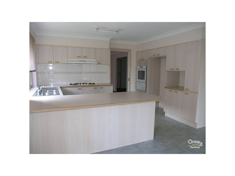 Wattle Grove NSW 2173