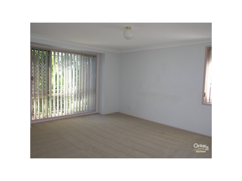 Wattle Grove NSW 2173