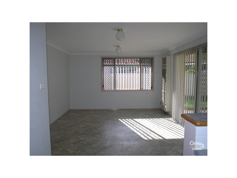 Wattle Grove NSW 2173