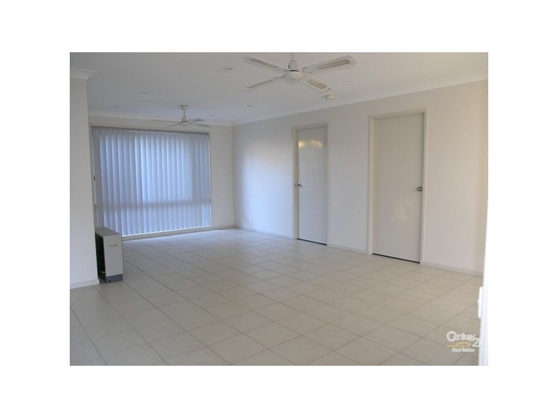 Wattle Grove NSW 2173