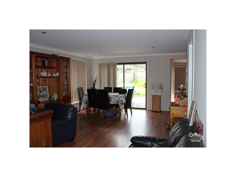 West Hoxton NSW 2171