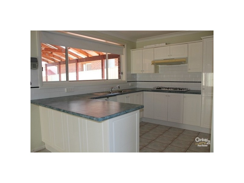 12 Tarago Place, Prestons NSW 2170