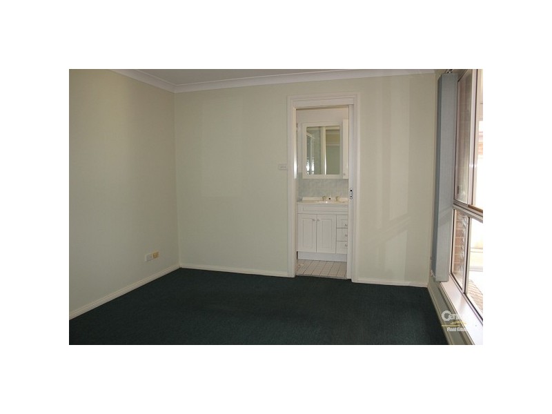 12 Tarago Place, Prestons NSW 2170