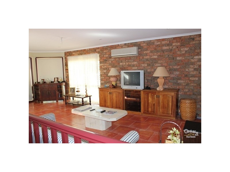 19 Slessor Road, Casula NSW 2170