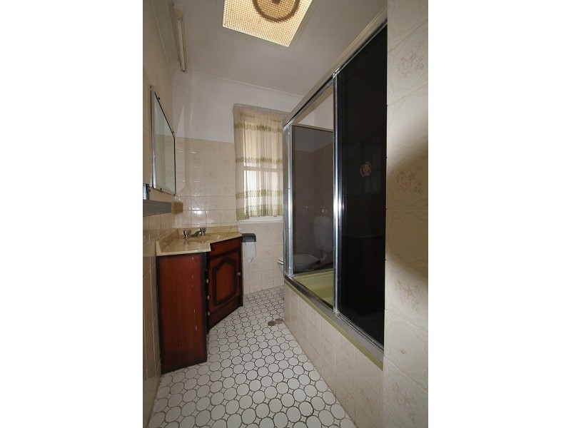 6 Bungulla Street,, Sadleir NSW 2168
