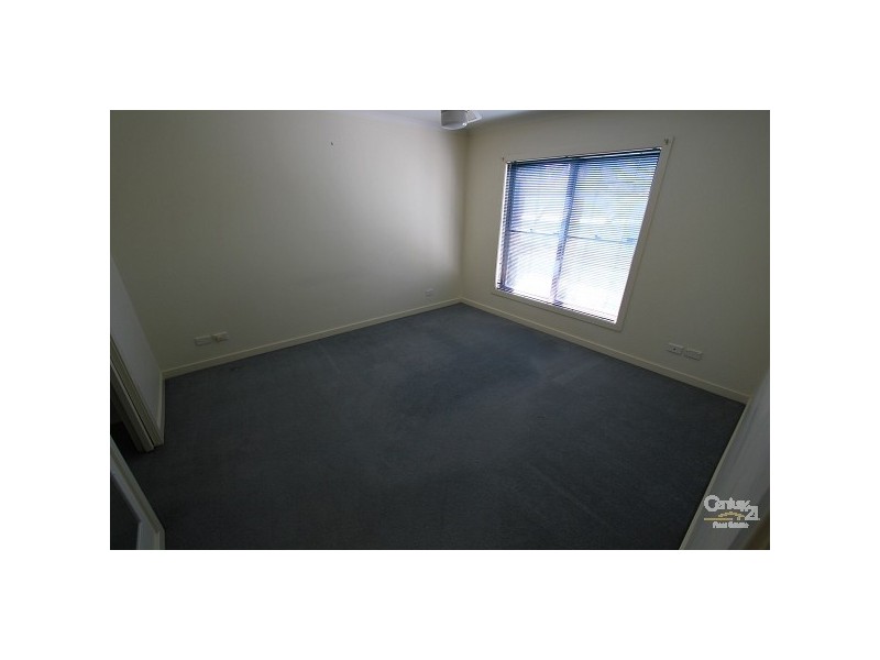 Wattle Grove NSW 2173