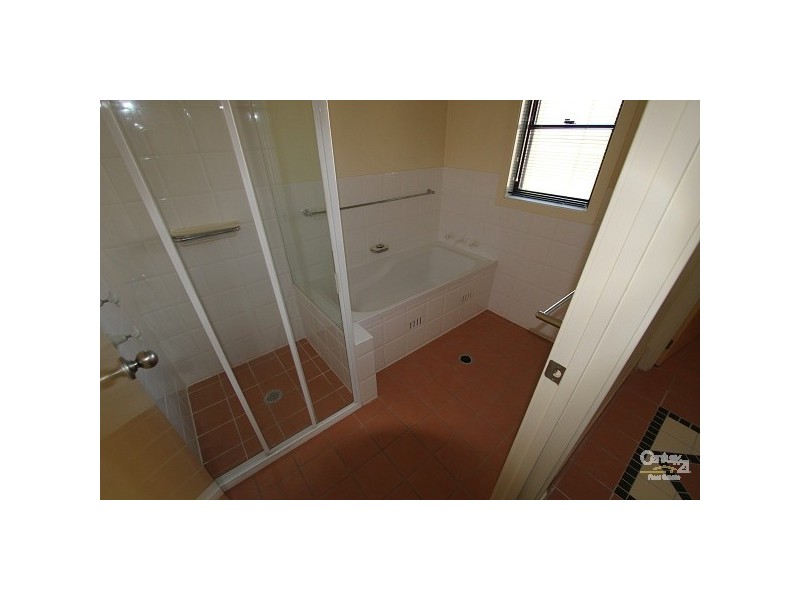 Wattle Grove NSW 2173